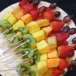 Brochettes de frutas